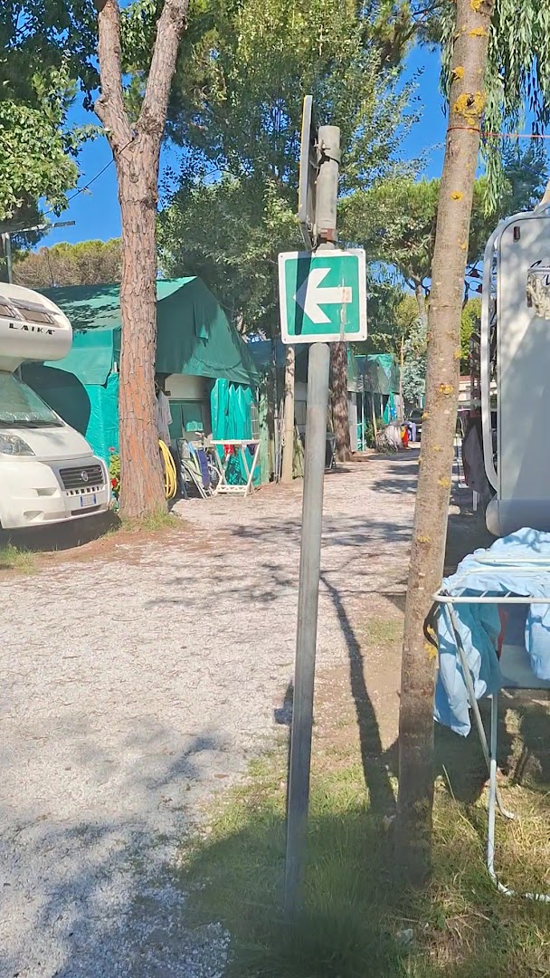 Camping Giardino - Marina di Massa
