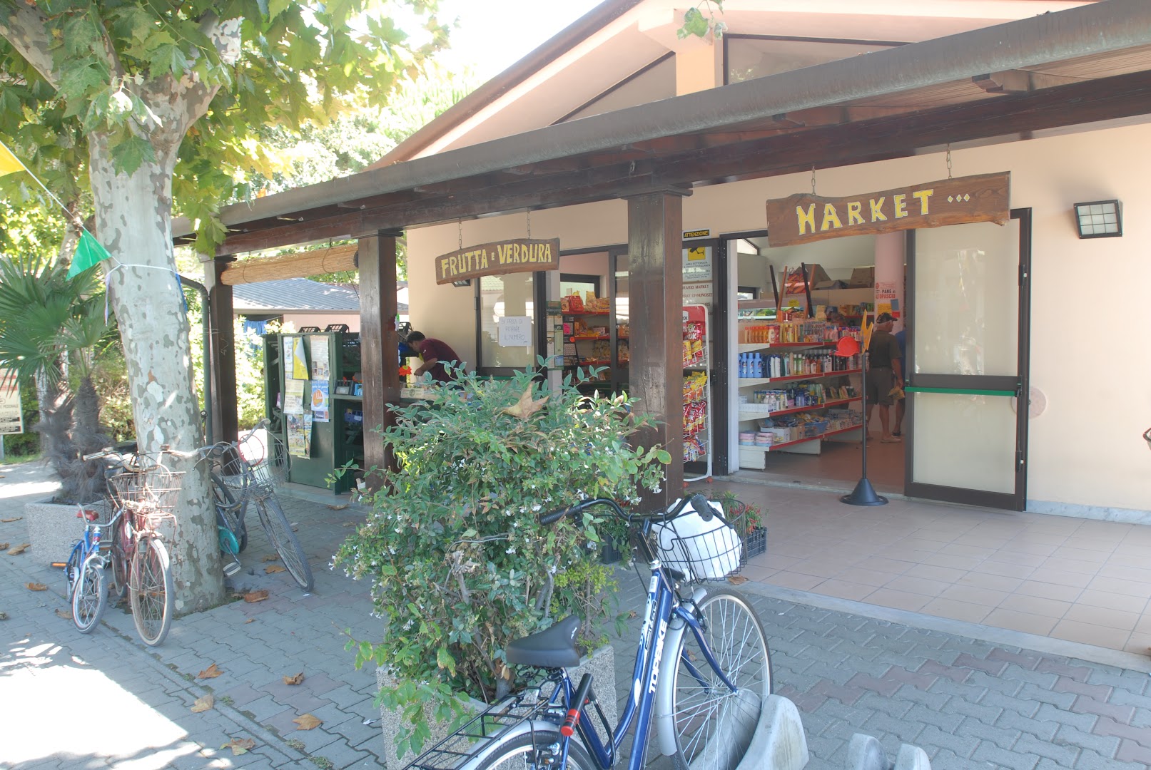 Camping Giardino - Marina di Massa