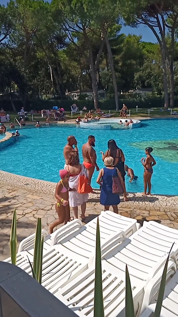 Camping Village Baia Domizia