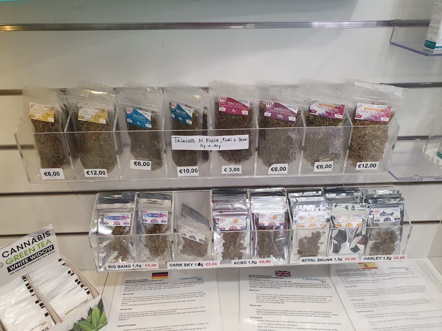 Canapa Room H24 Self Service , Cannabis light ad alto contenuto di Cbd, Cagliari