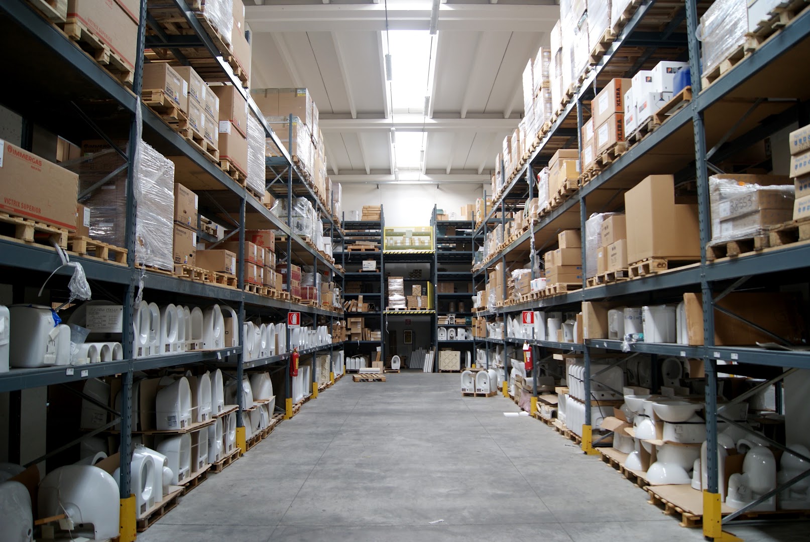 Canavesi S.p.a. - IdroTermoSanitari