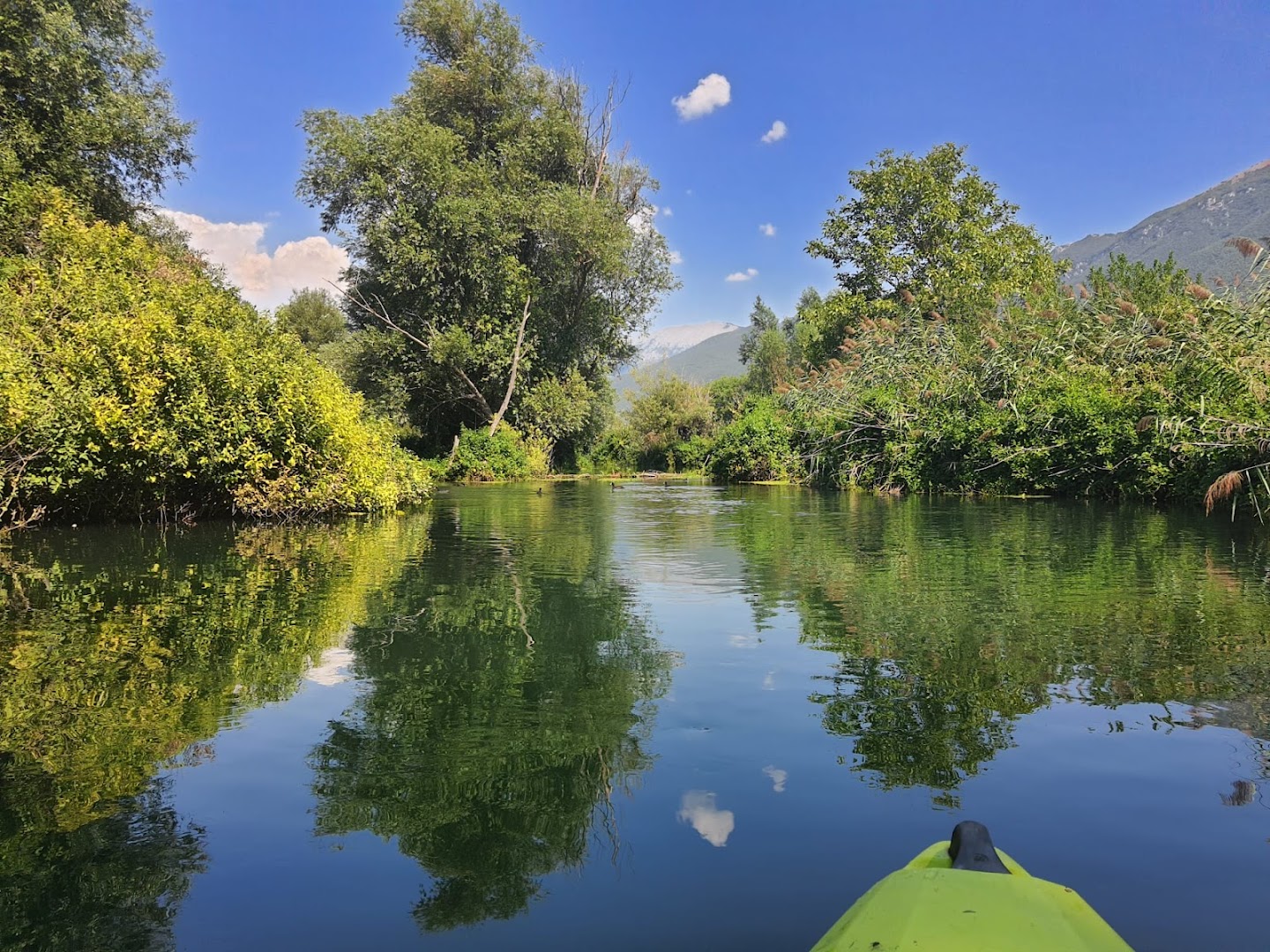 Canoa sul Tirino