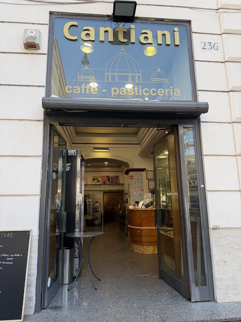 Cantiani, Roma