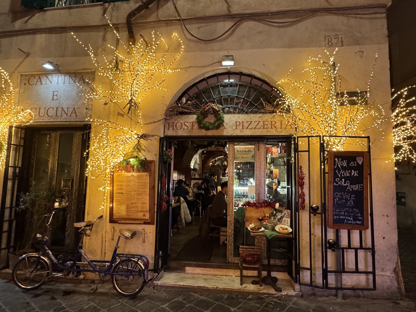 Cantina e Cucina, Roma