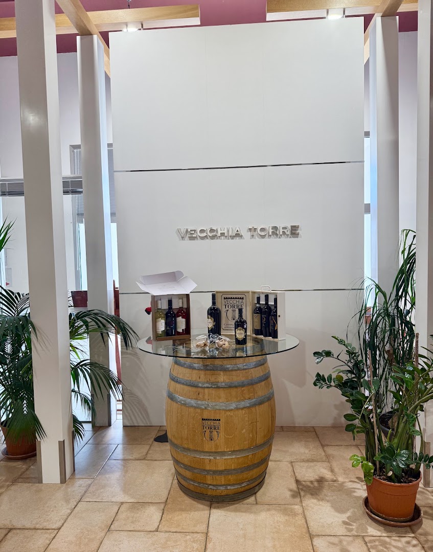 Cantina Vecchia Torre, Leverano