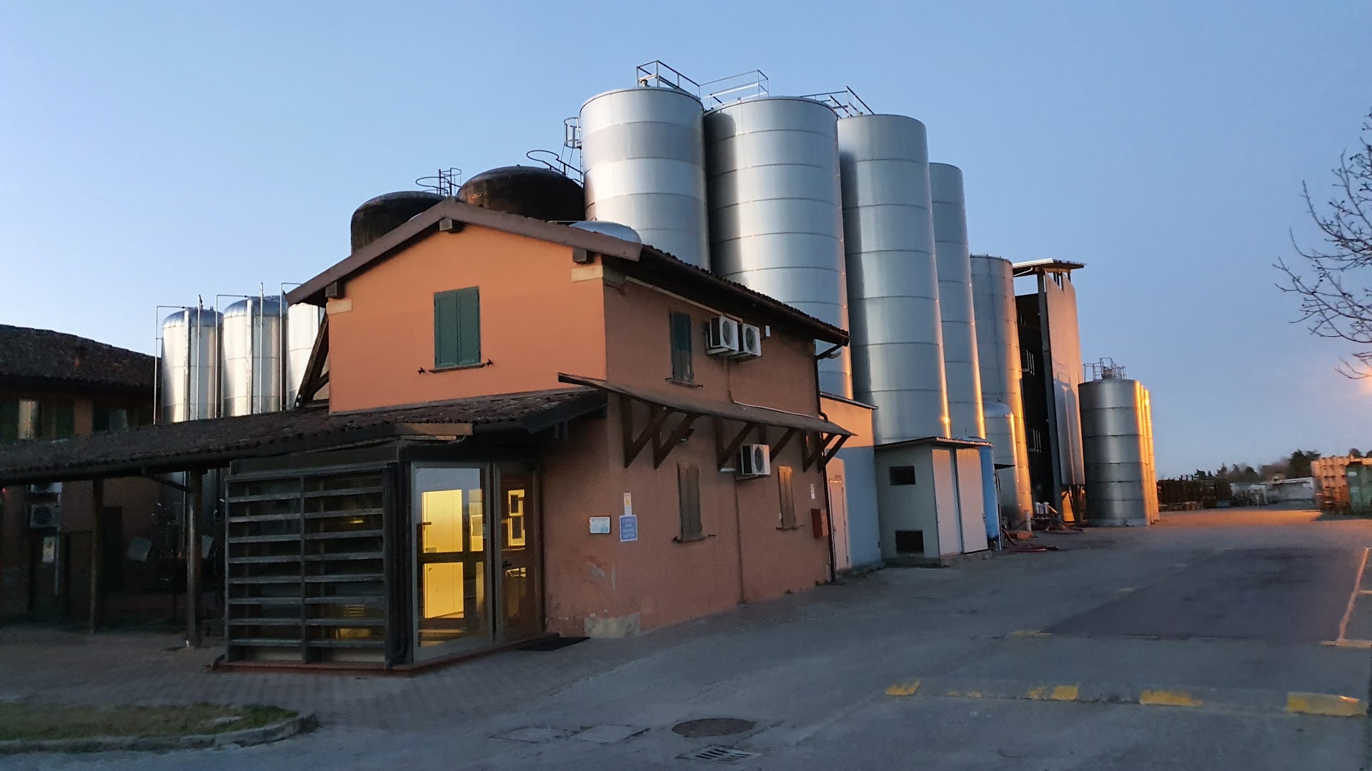 Cantine Sgarzi Luigi srl, Castel San Pietro Terme