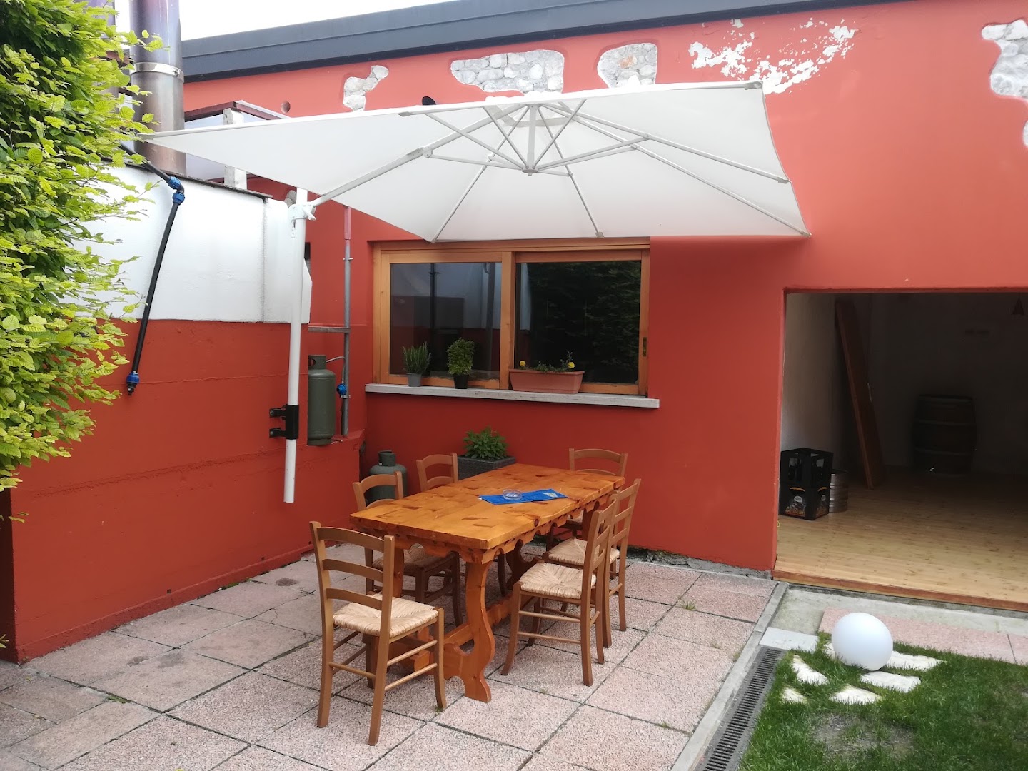 Canyon Pub