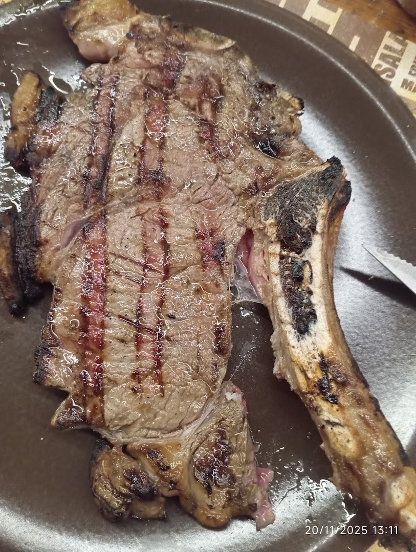 Cao's Grill
