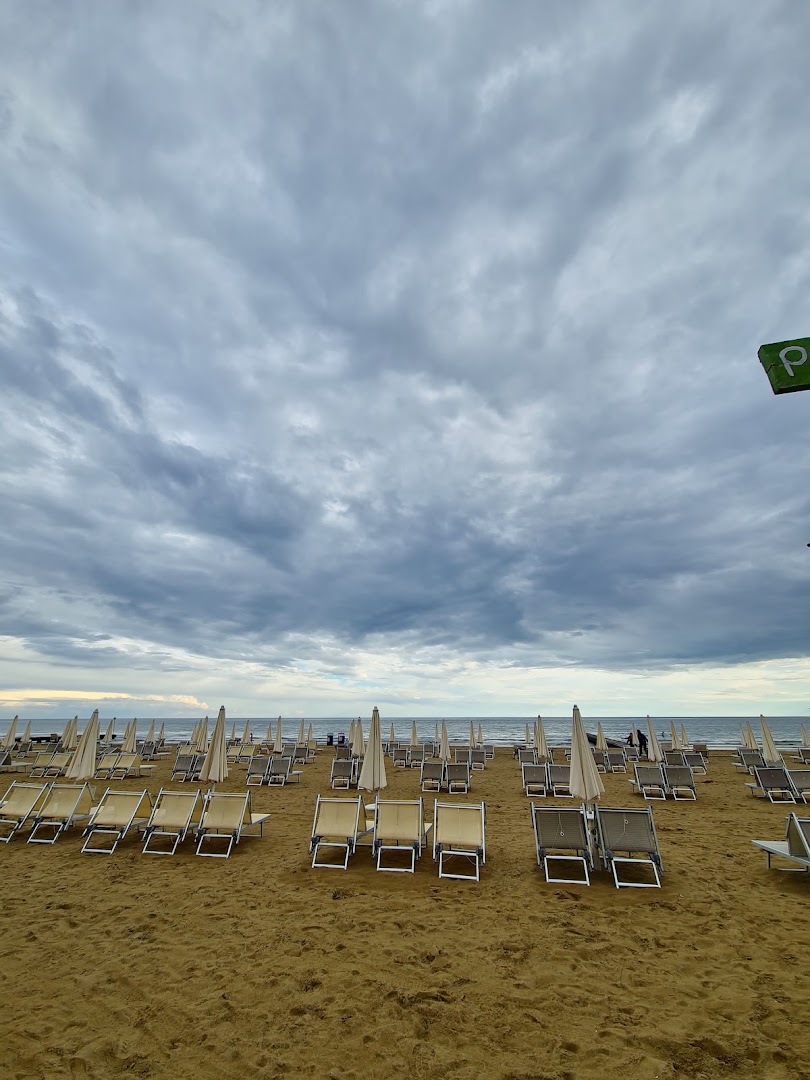 Capannina Beach