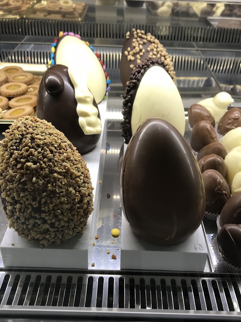 CAPASSO PASTICCERIA-CAFFETTERIA-GELATERIA-ENOTECA