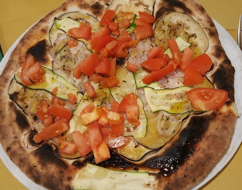 Capo Borgo Pizzeria Focacceria
