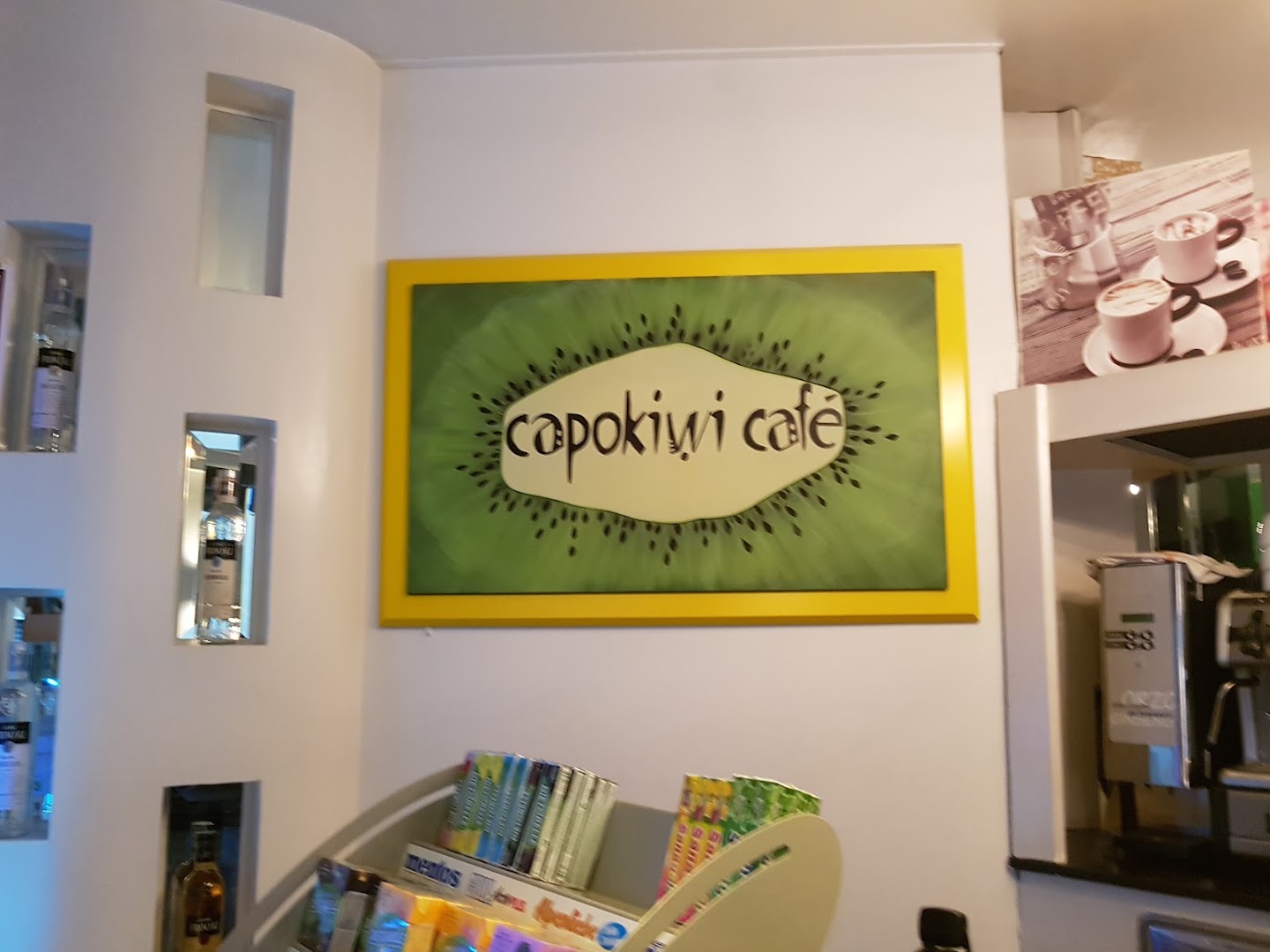 CapoKiwi Café