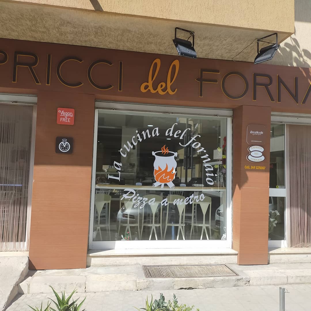 Capricci del Fornaio, Comiso