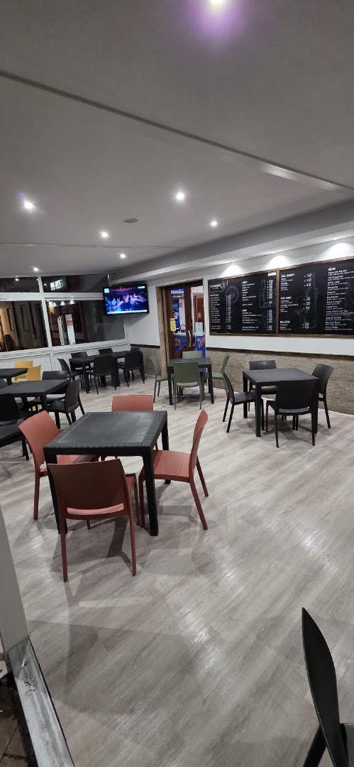 Caracas Bar & Caffetteria, Olmedo