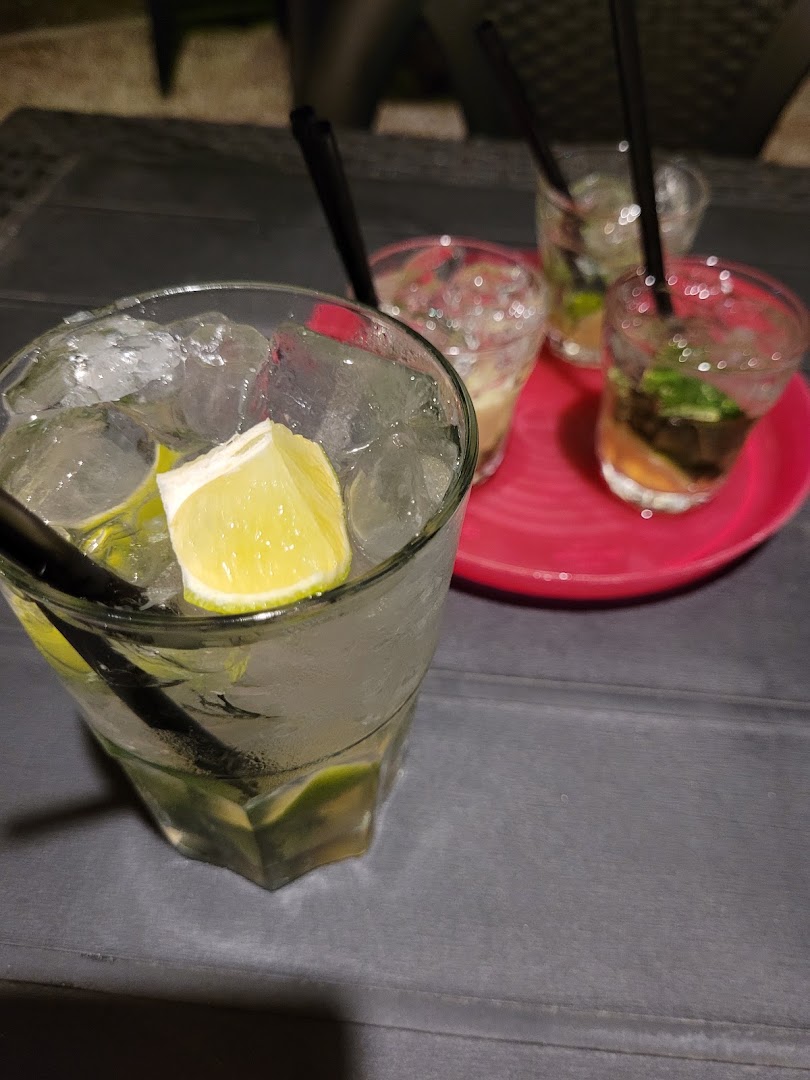 Carita Morena Drink & Fruit