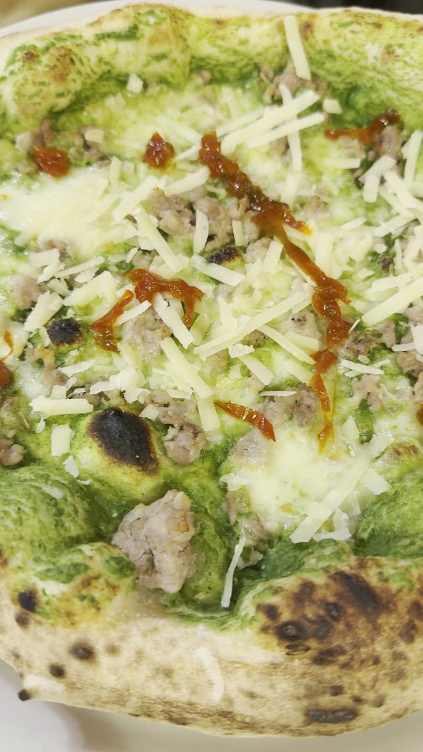 Carlo Fiamma - Pizza e Cantina