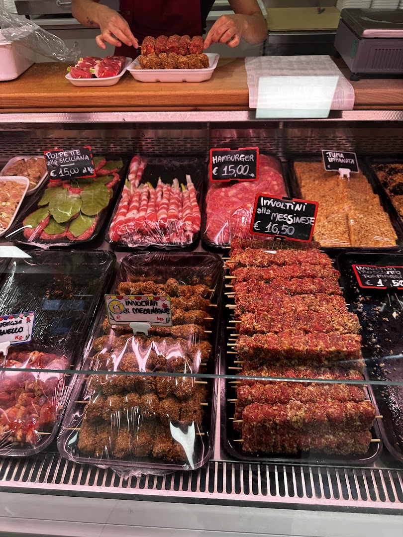 Carmelo Cannavó Sfizi di Sicilia Macelleria Salumeria