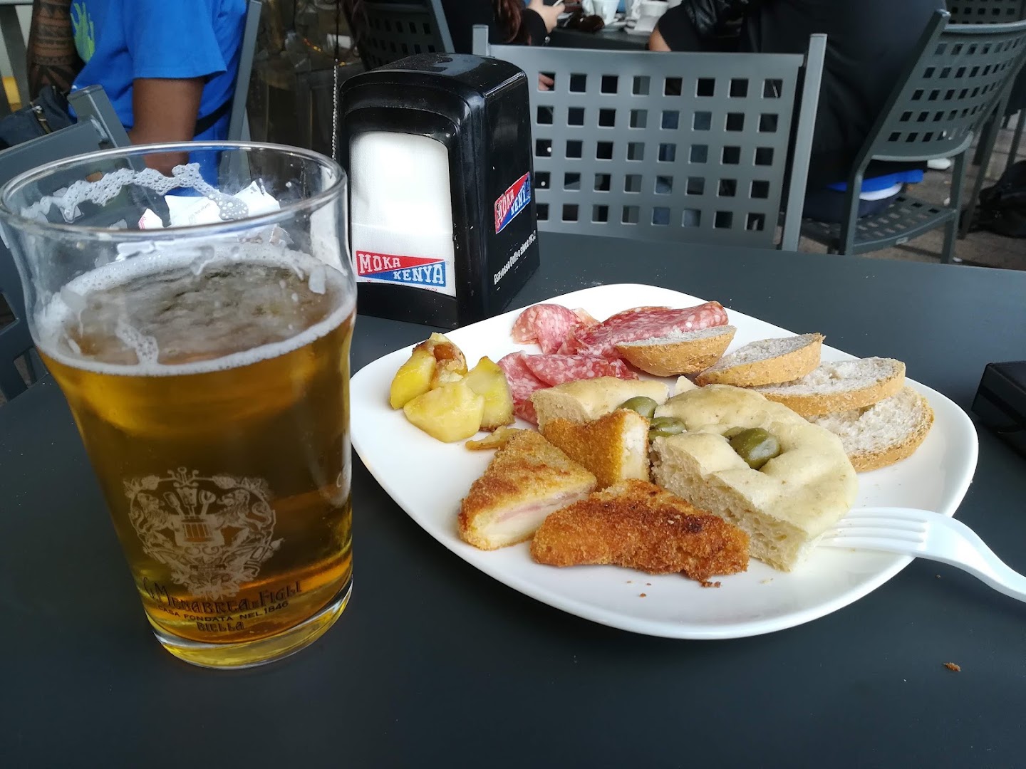 Carozzi cafe, Muggiò
