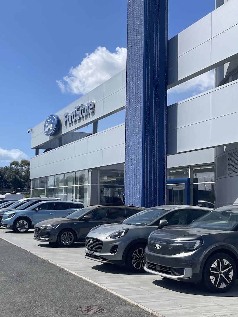 Carpoint Ford Store Roma, Roma