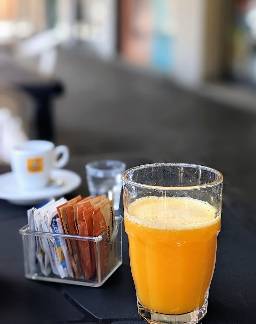 Carta & Caffe' - La Locandina Snc di Rambelli