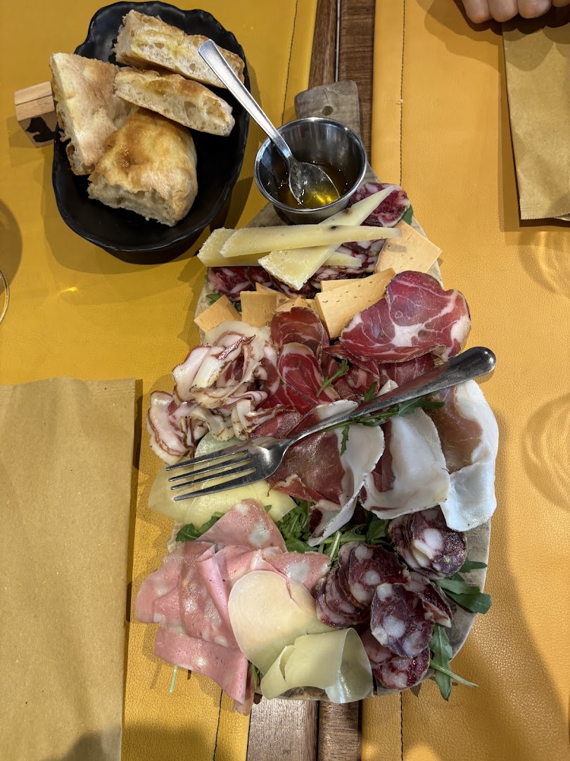 Cartiere - Banco e Cucina