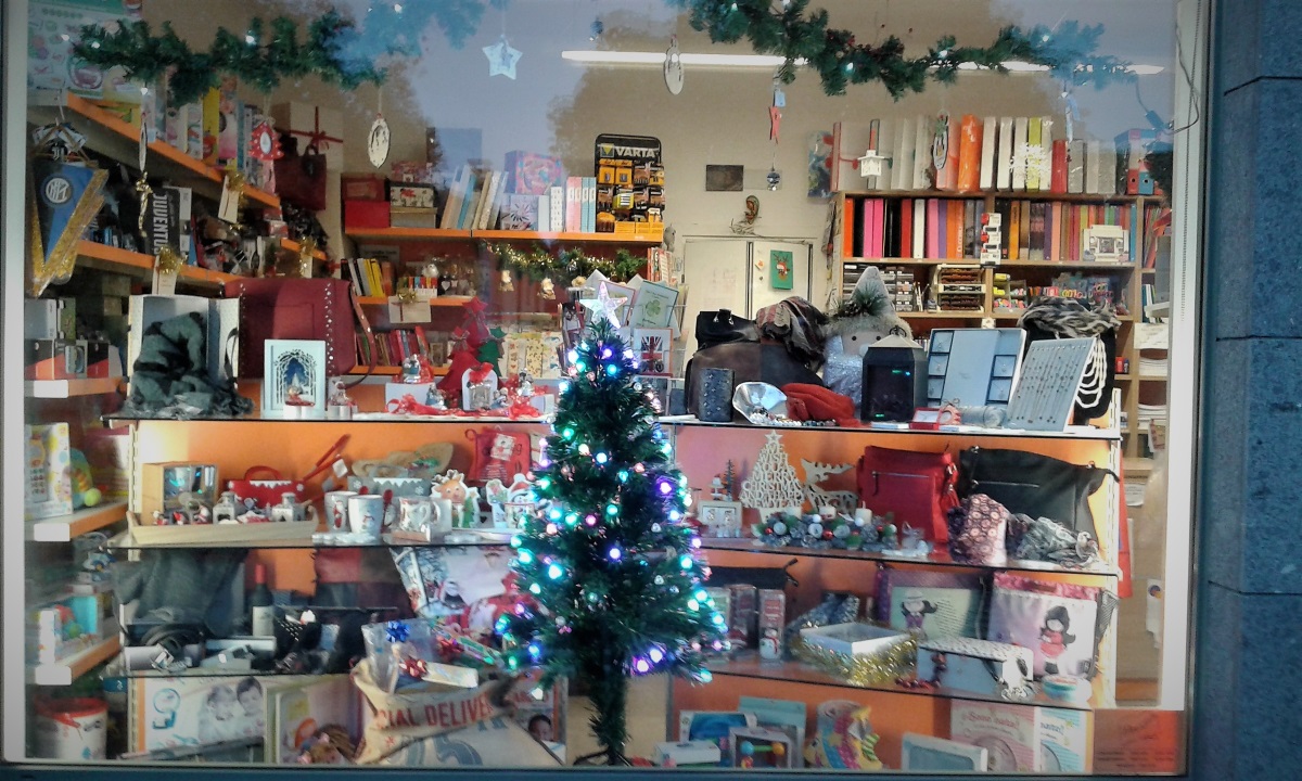 Cartoleria Nadia Edicola Articoli Regalo