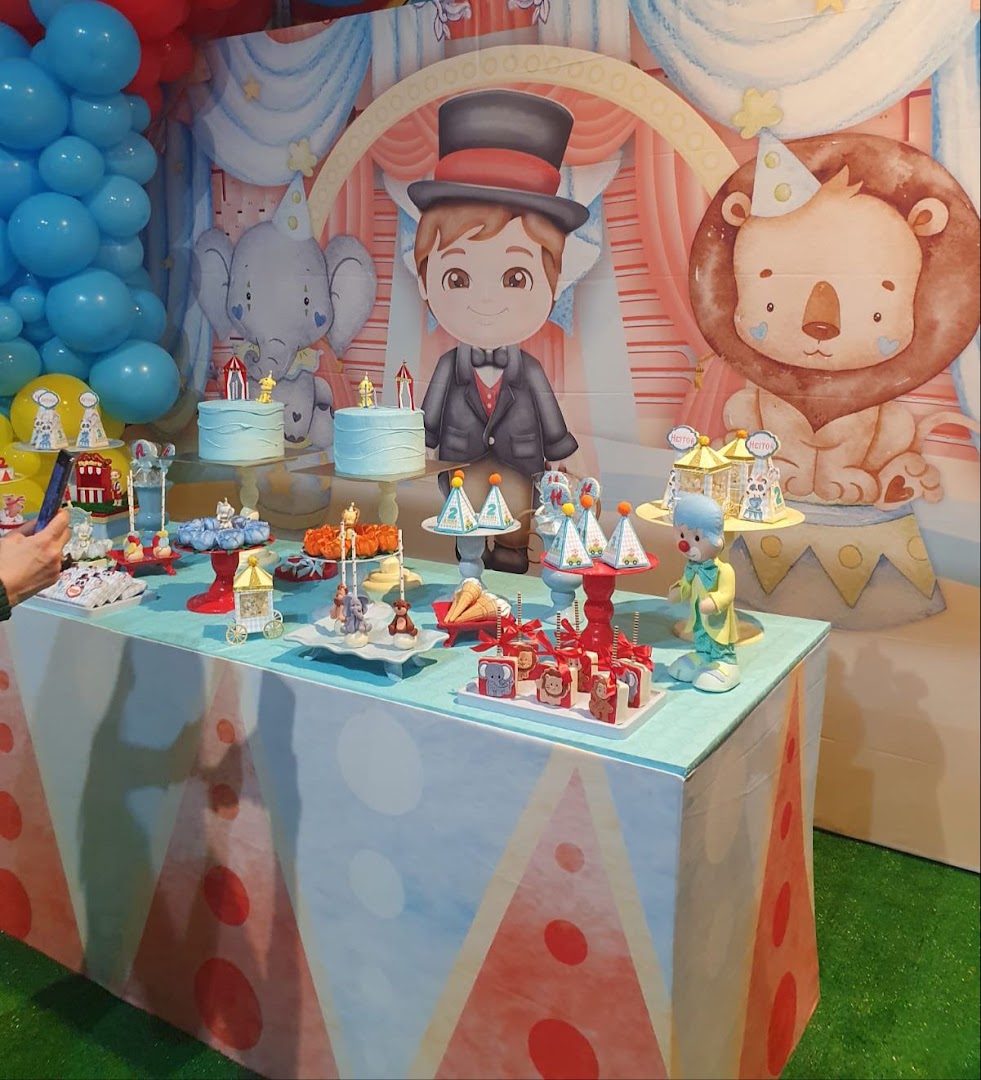 Cartoon Village - Il Parco Giochi, Bar e Tavola Calda per famiglie a Nerviano
