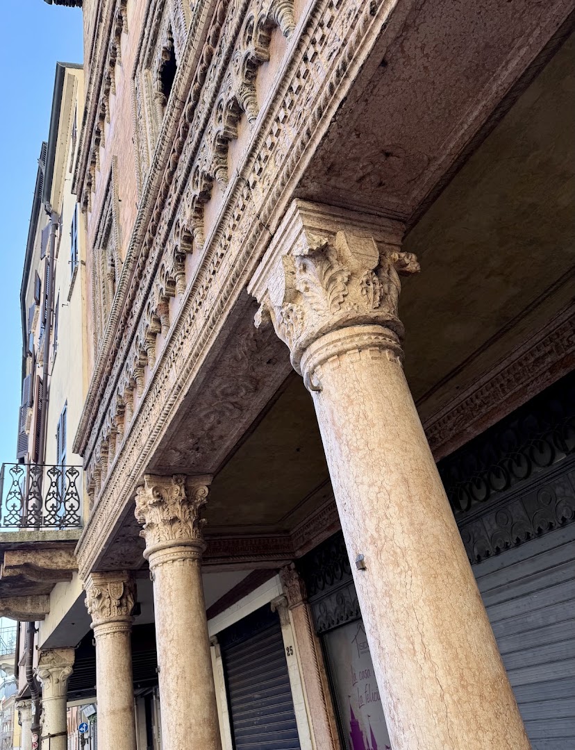 Casa del Mercante