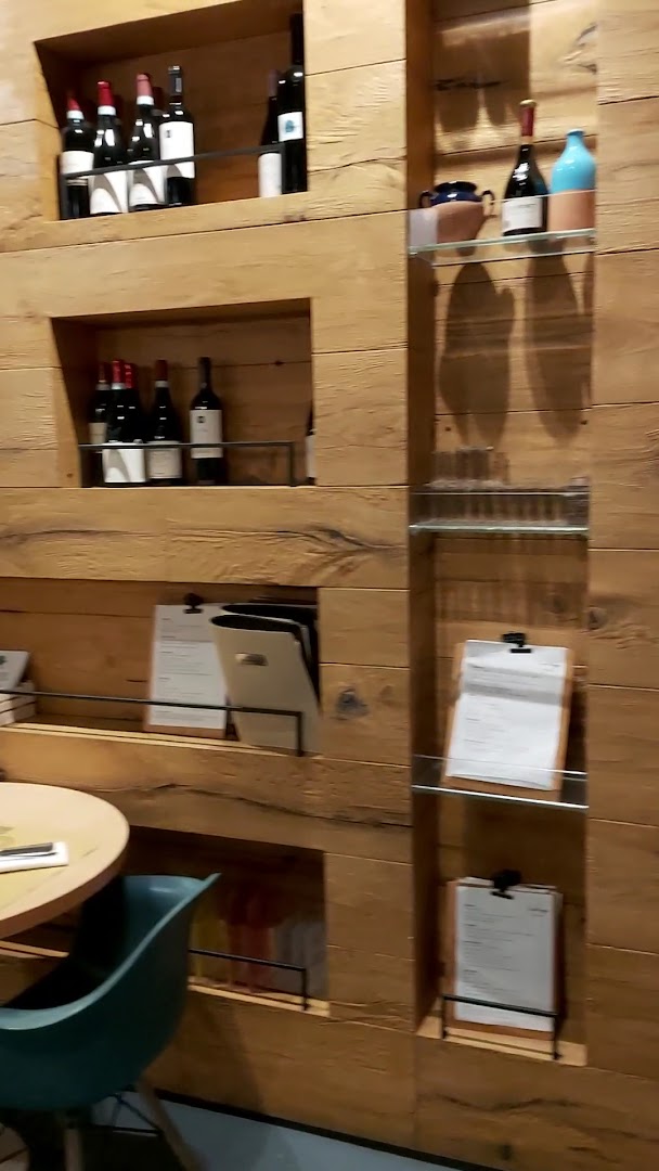 CASA MAGGIO Autentica Cucina Pugliese & Aperitivo, Roma