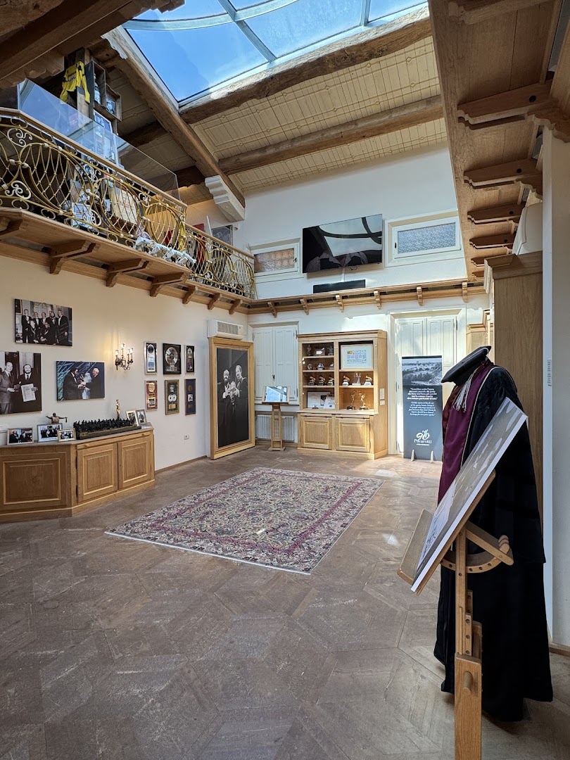 Casa Museo Luciano Pavarotti