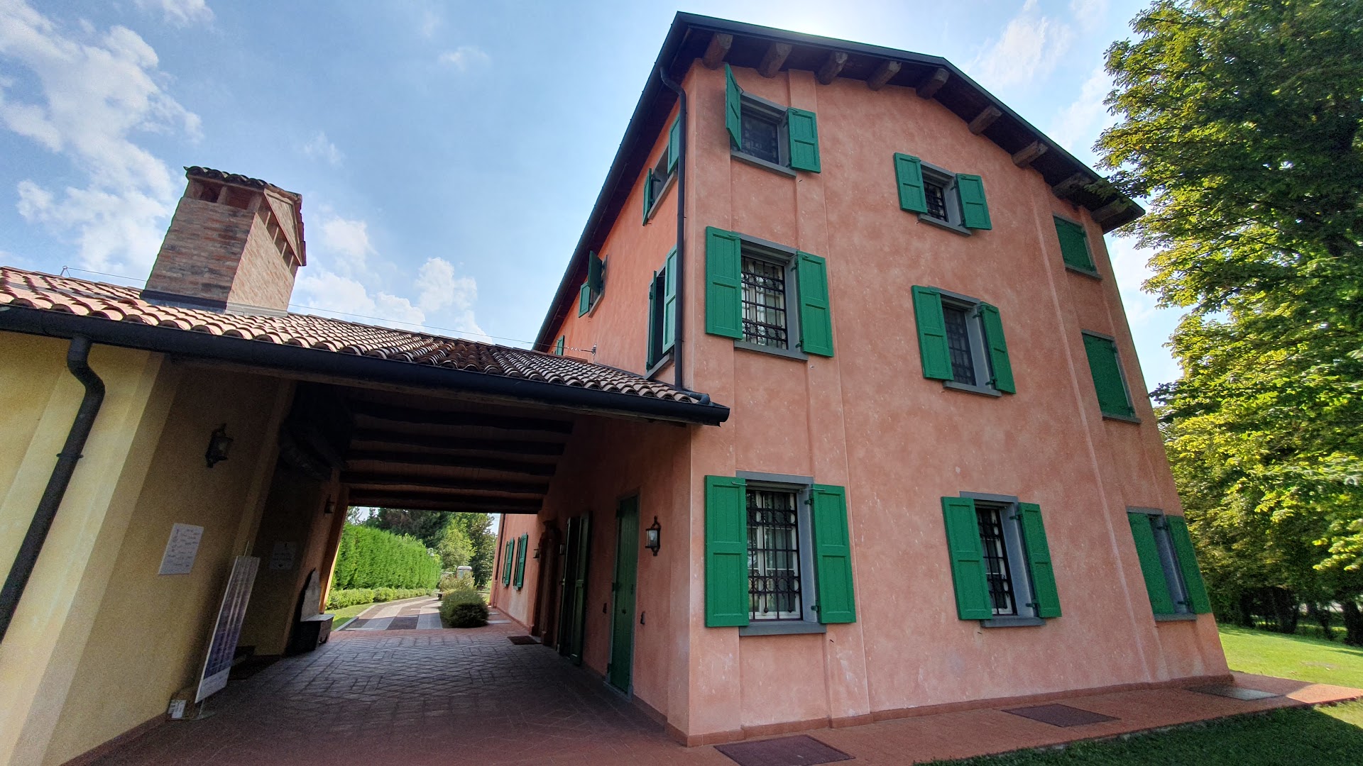 Casa Museo Luciano Pavarotti
