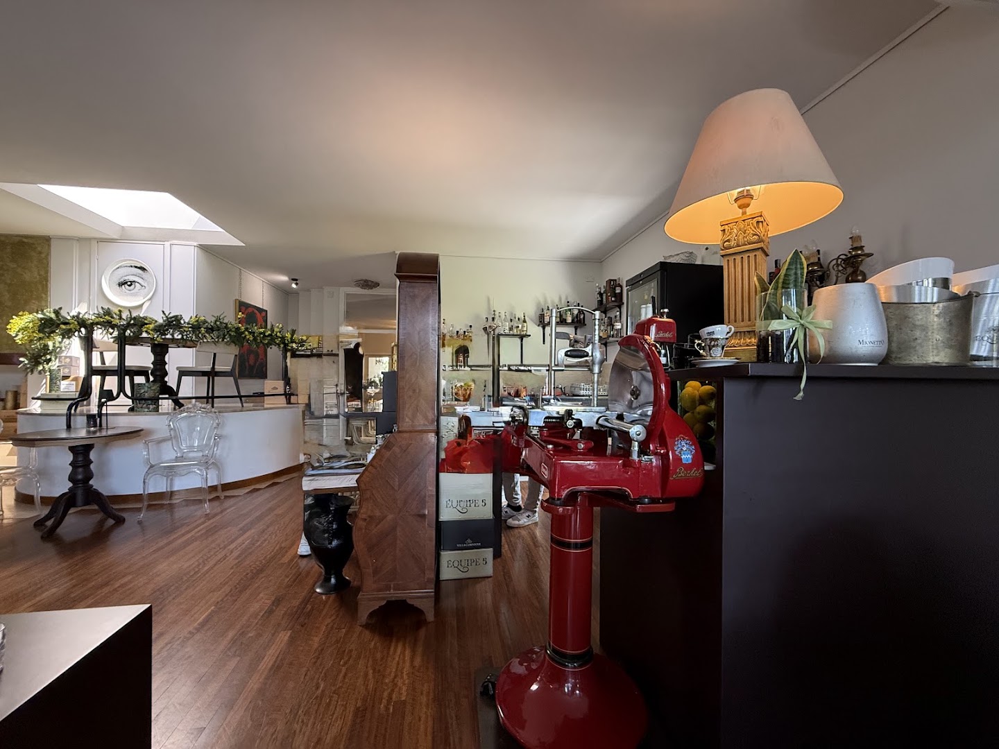 Casa Pomari Ristorante & Lounge bar