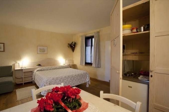 CASA ROSSA AI COLLI - Agriturismo