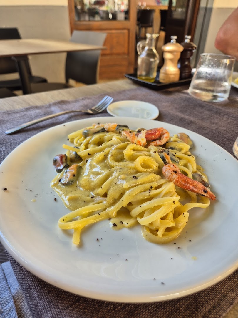 Casabianca Restaurant