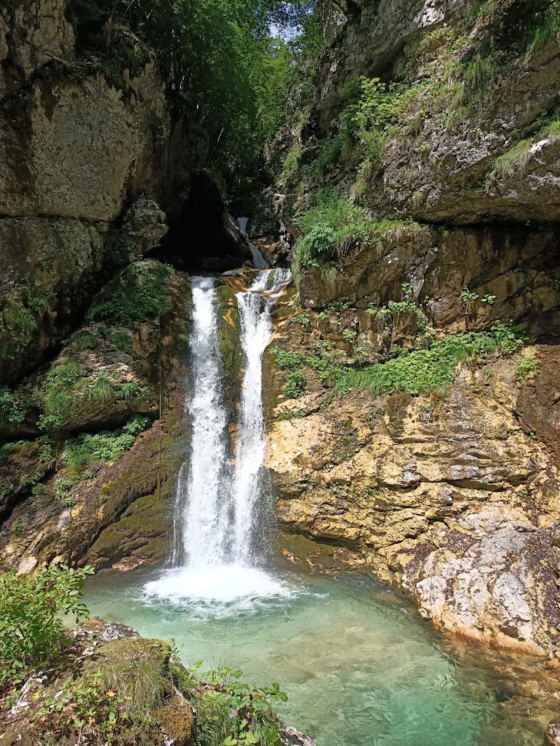 Cascata bassa Goriuda