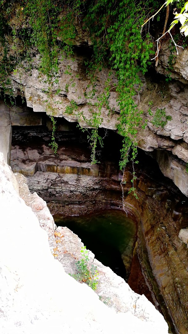 Cascata della Grotta Urlante a Premilcuore