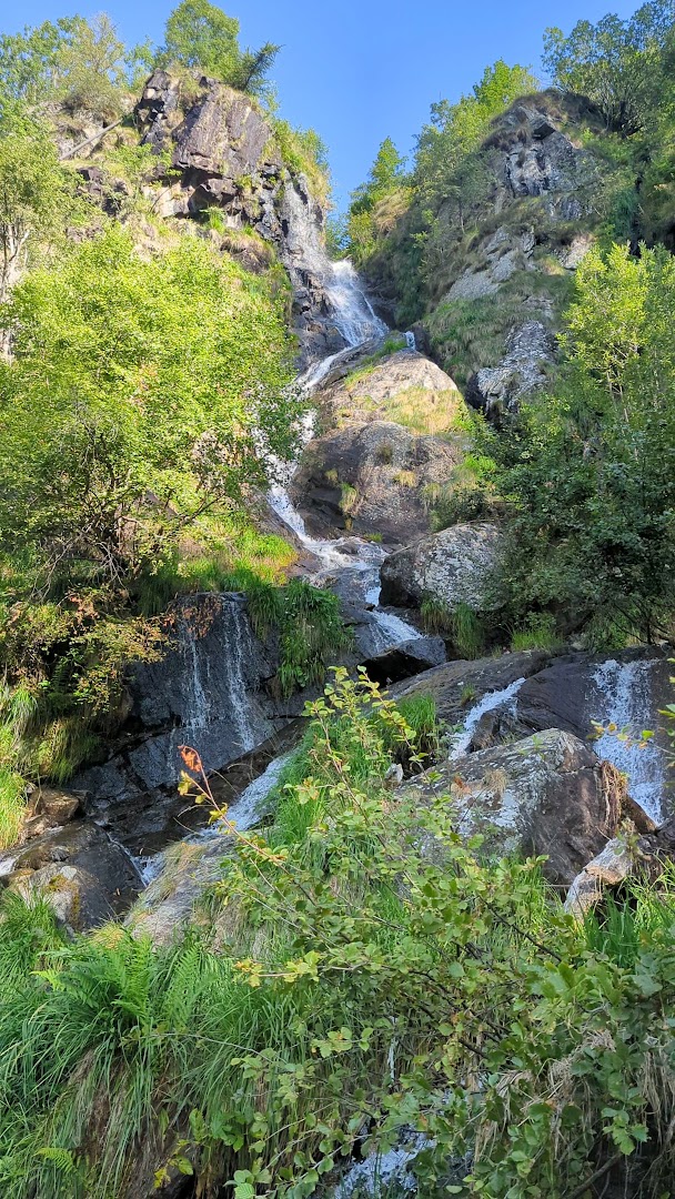 Cascata dell'acqua bianca