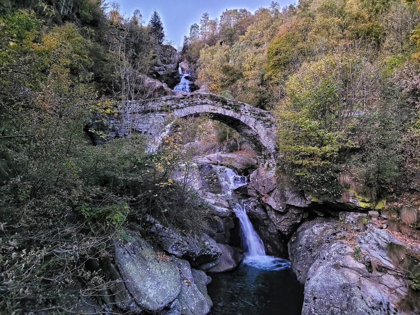 Cascata di Fondo di Traversella, Traversella