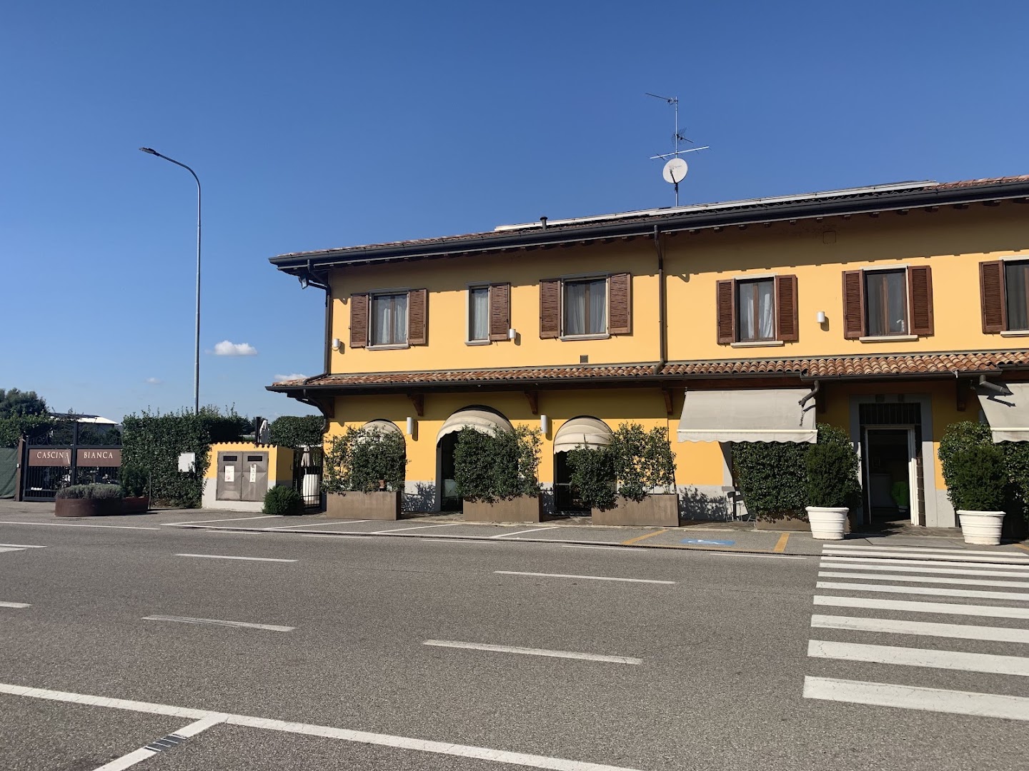 Cascina Bianca, Vignate