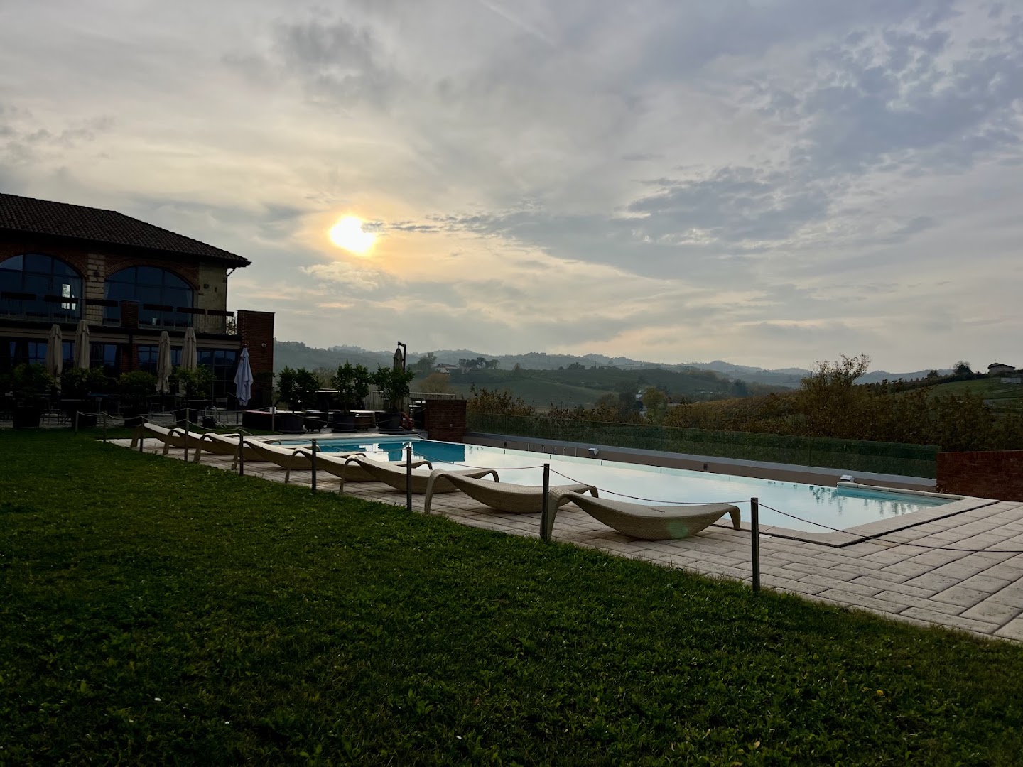 Cascina Faletta - Ristorante - B&B - Wine Tasting