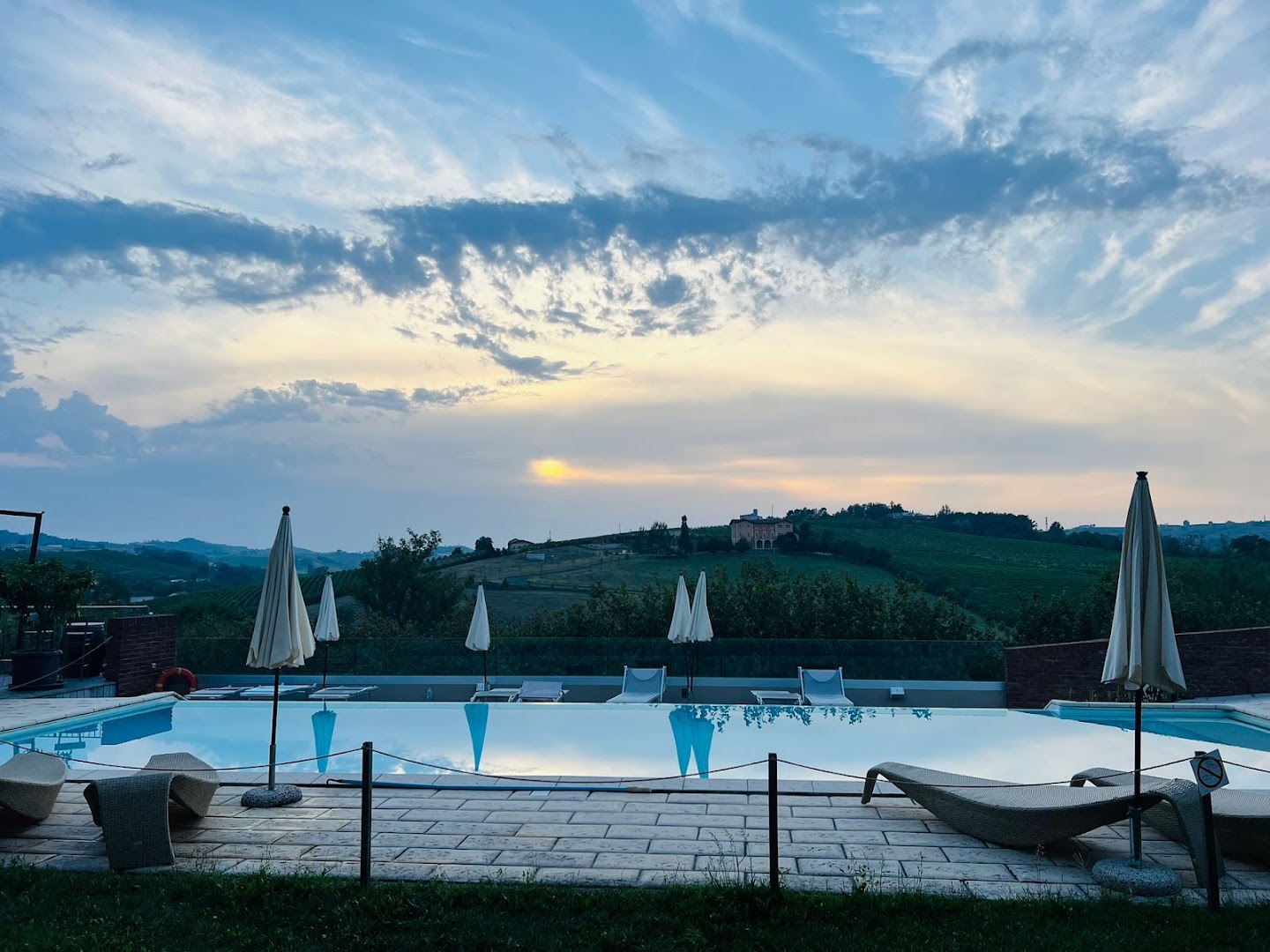 Cascina Faletta - Ristorante - B&B - Wine Tasting