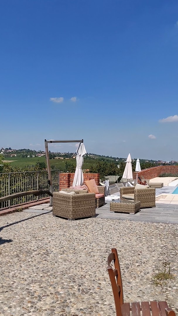 Cascina Faletta - Ristorante - B&B - Wine Tasting