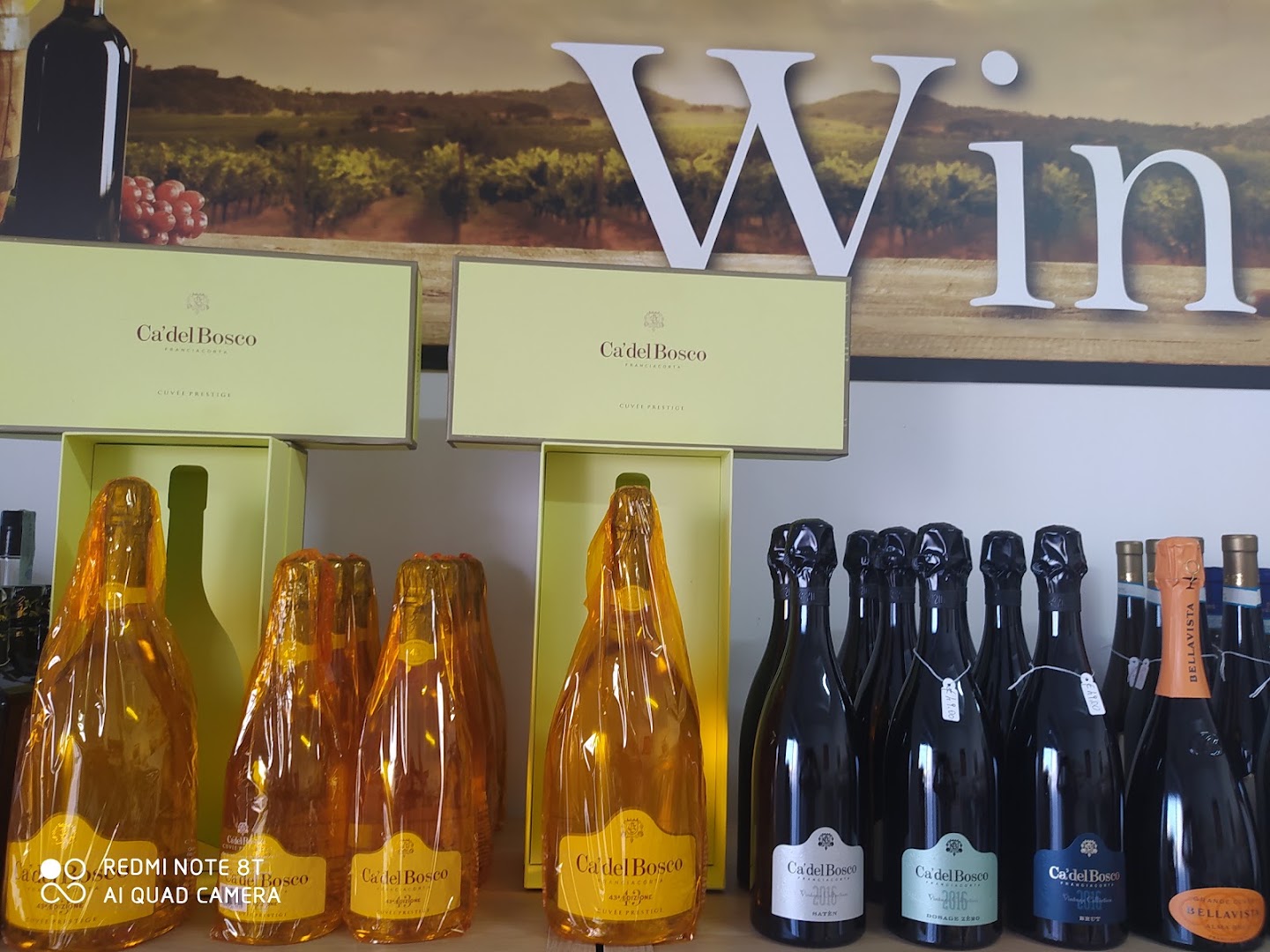Caseificio Enoteca la tenuta bianca sarno, Sarno