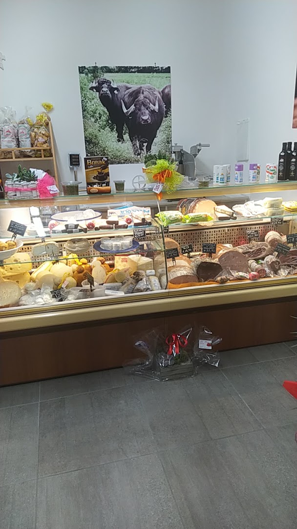 Caseificio Enoteca la tenuta bianca sarno