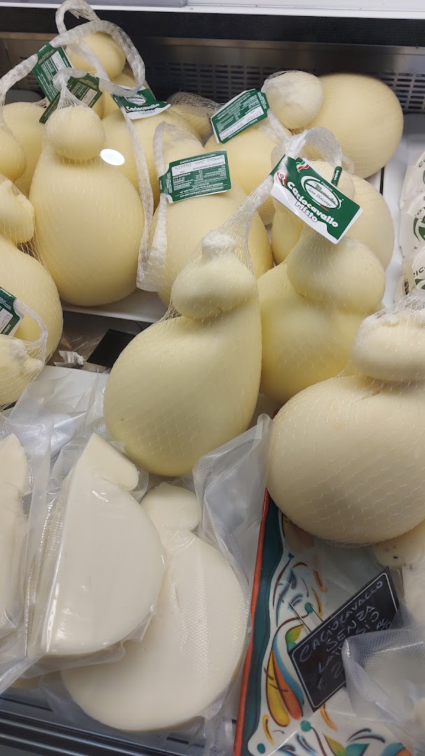 Caseificio Podere San Vincenzo Mozzarella di Bufala Dop