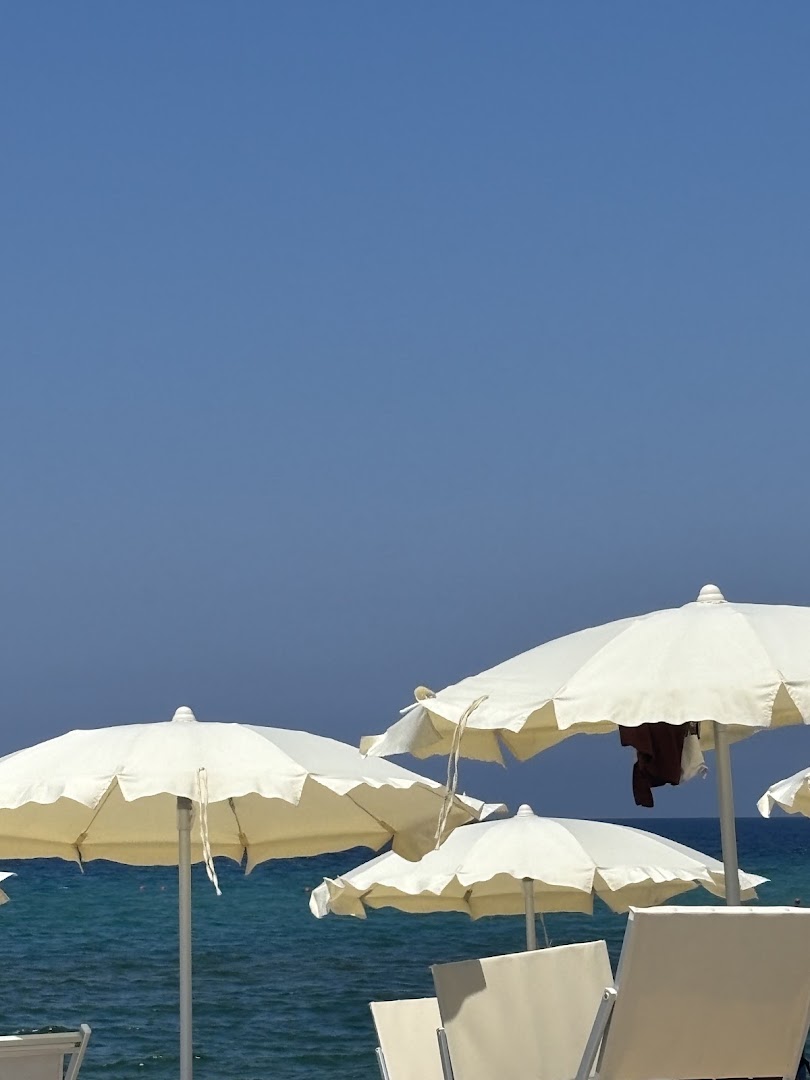 Casette Village Beach
