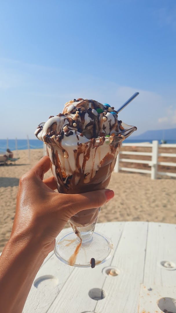 Casette Village Beach