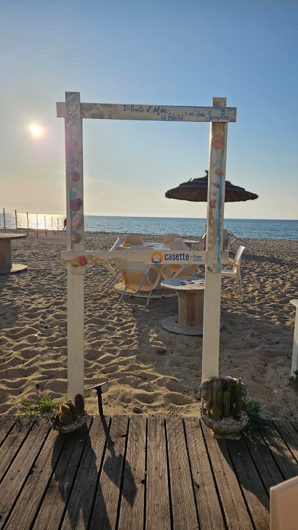 Casette Village Beach