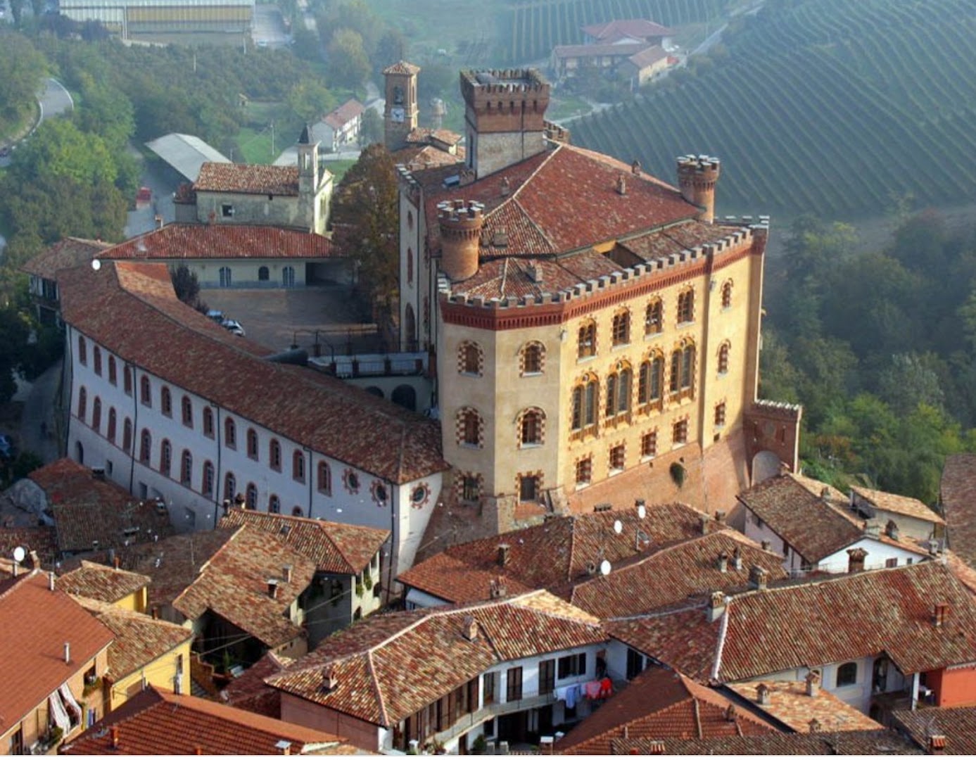 Castello Comunale Falletti di Barolo