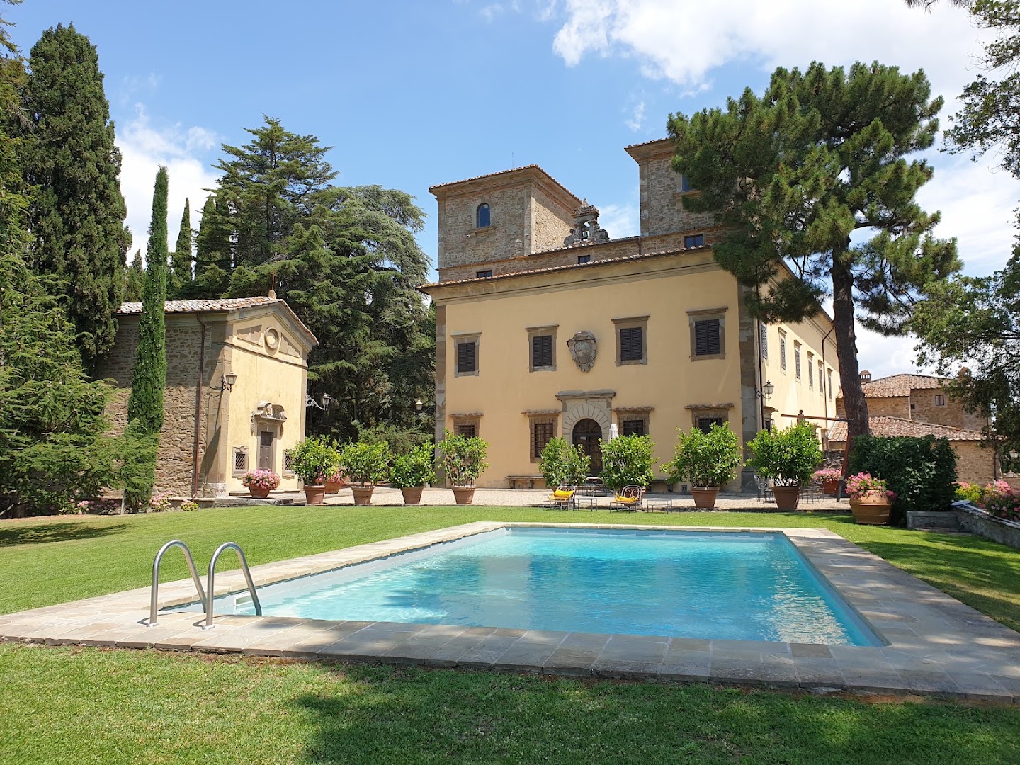 CASTELLO DI ALBOLA